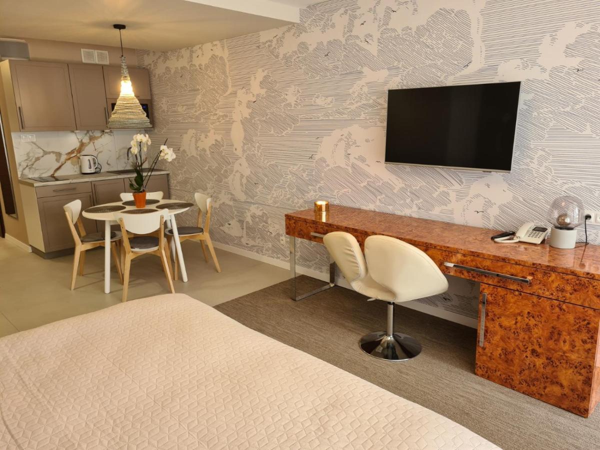 Apartament Royal Tulip Колобжег Екстер'єр фото